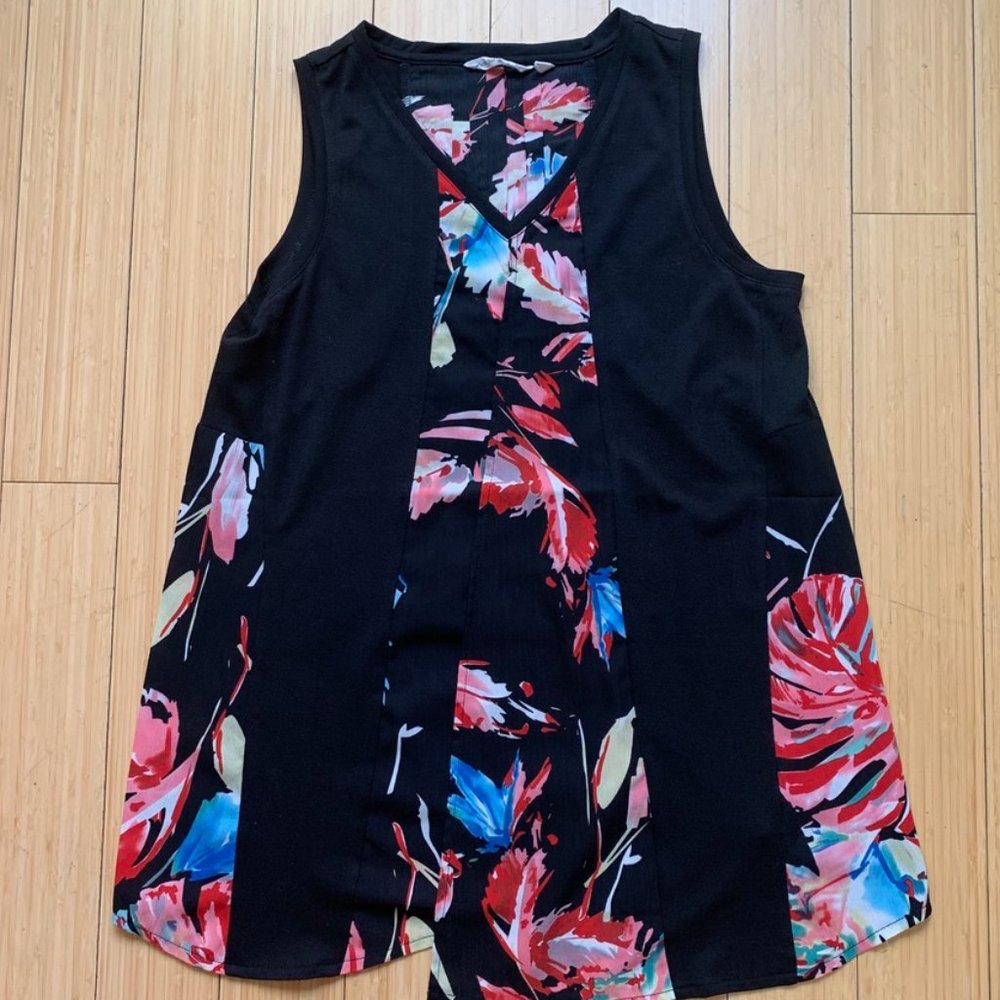 Hawaii-print sleeveless tunic